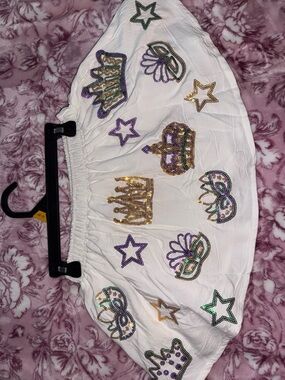 White Beaded Mardi Gras Skort for Girls - Crown & Mask Accents